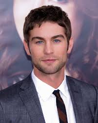 Chase Crawford is Coming to ‘Glee’